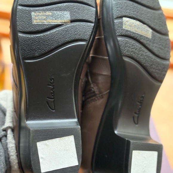 New with box-Clarks Women's Genette rise Grey Gris 9 1/2 - Picture 4 of 6
